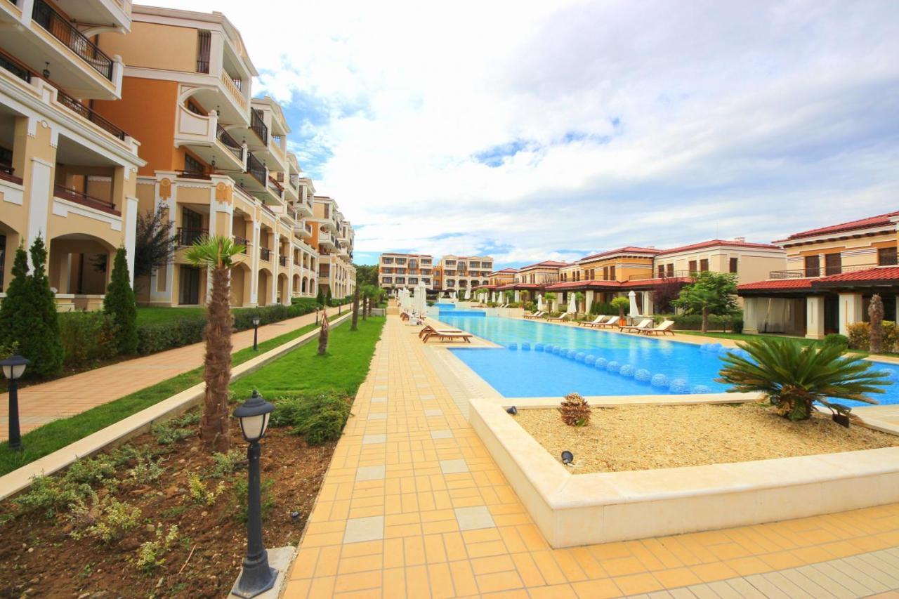 Green Life Beach Resort Apartment Sozopol Esterno foto