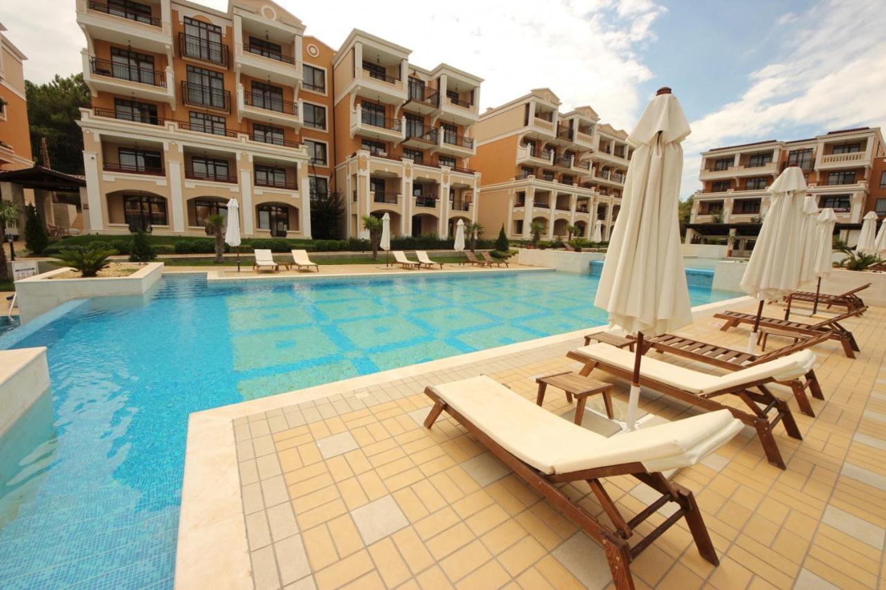 Green Life Beach Resort Apartment Sozopol Esterno foto