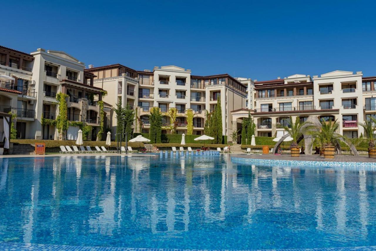 Green Life Beach Resort Apartment Sozopol Esterno foto