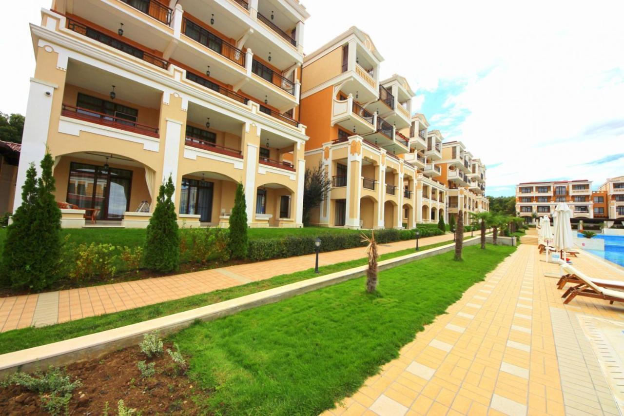 Green Life Beach Resort Apartment Sozopol Esterno foto