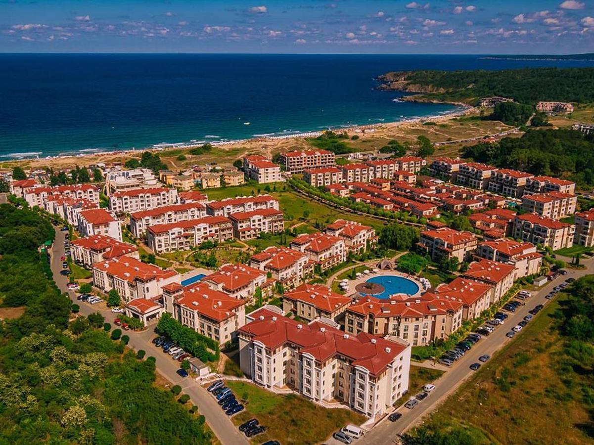 Green Life Beach Resort Apartment Sozopol Esterno foto